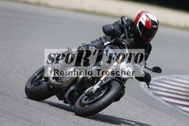 /21 17.06.2026  Ducati Schweiz Track Warmup ADR/Gruppe blau/4